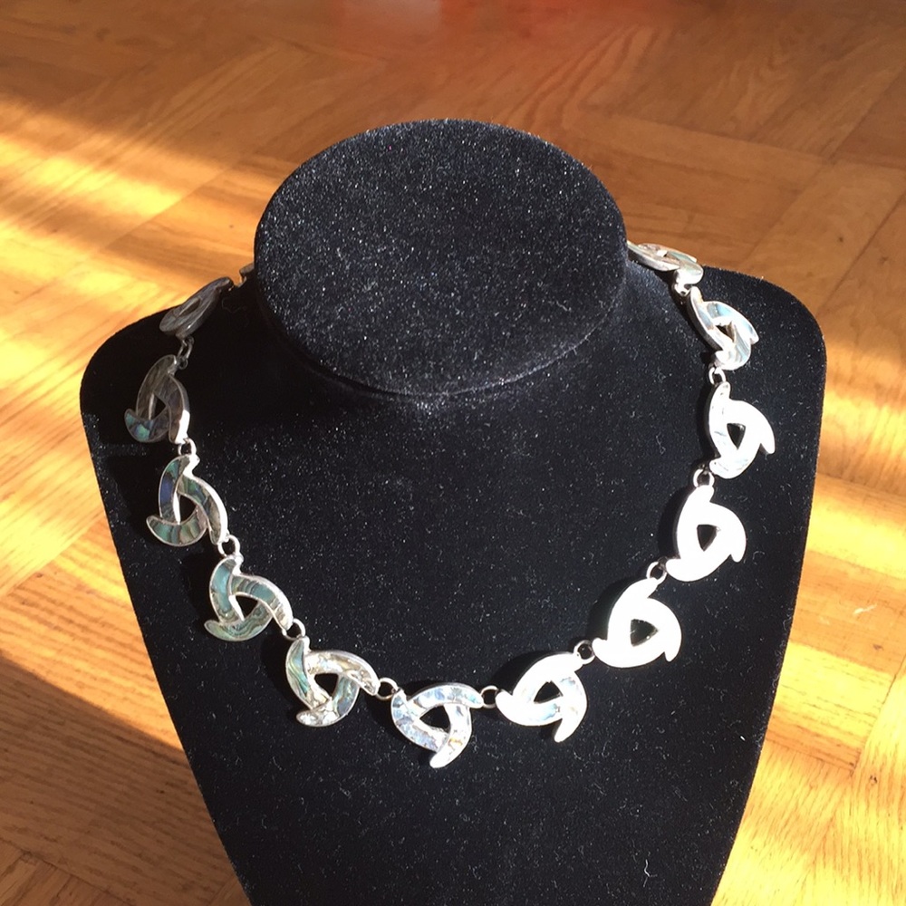 Vintage Taxco Sterling and Abalone Knot Necklace - Picture 9 of 11